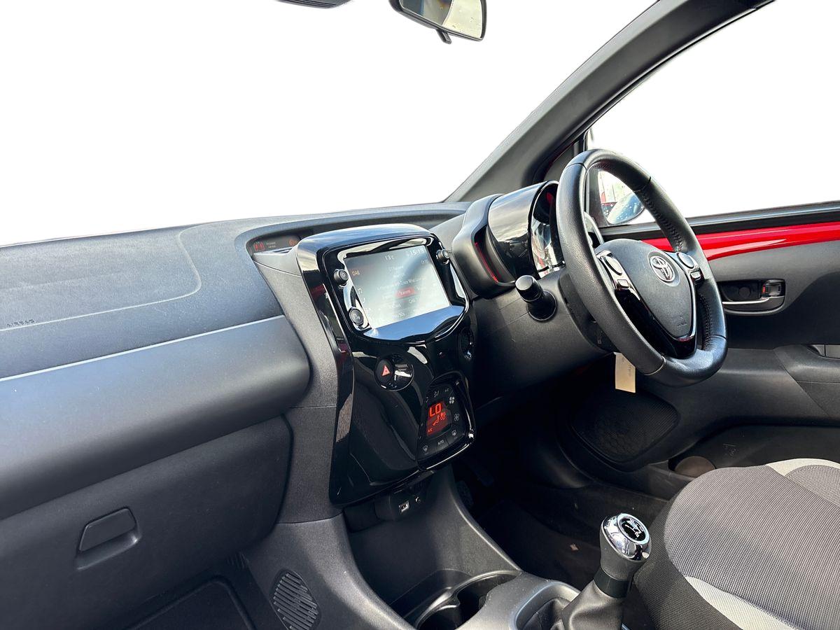 Used Toyota AYGO 2021 for sale - 75845243: Photo 8