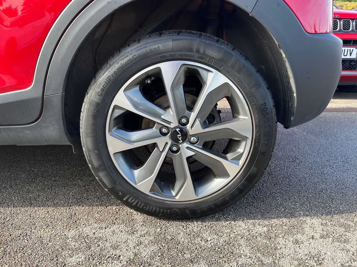 Used Kia Stonic 2023 for sale - 75897836: Photo 17