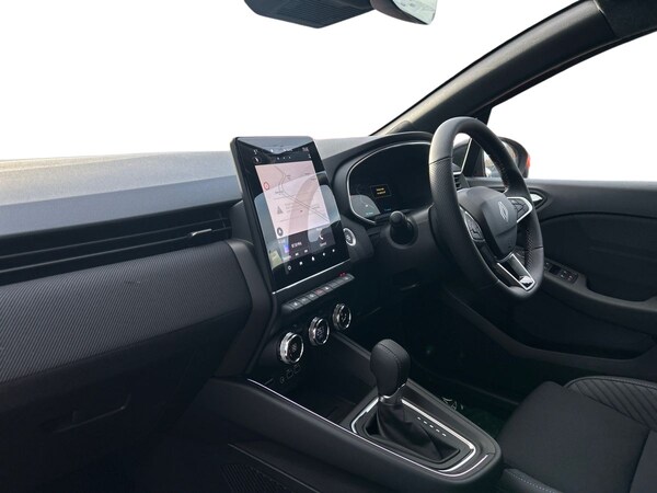 Used Renault Clio 2025 for sale - 74127470: Photo 8
