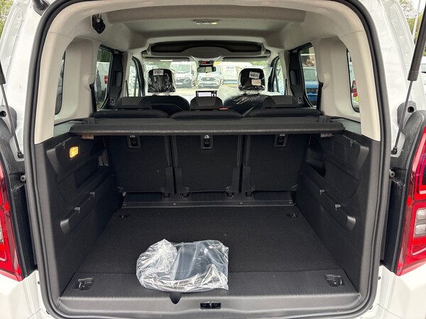 Used Vauxhall Combo Life Electric 2025 for sale - 76169865: Photo 12