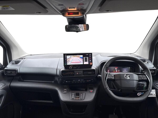 Used Vauxhall Combo Life Electric 2025 for sale - 76169865: Photo 8