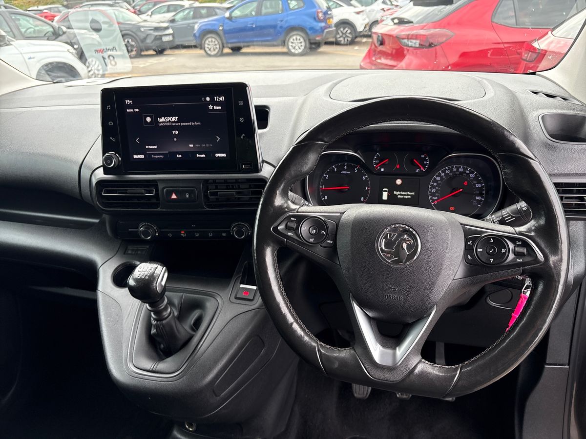 Used Vauxhall Combo Life 2021 for sale - 75981096: Photo 21