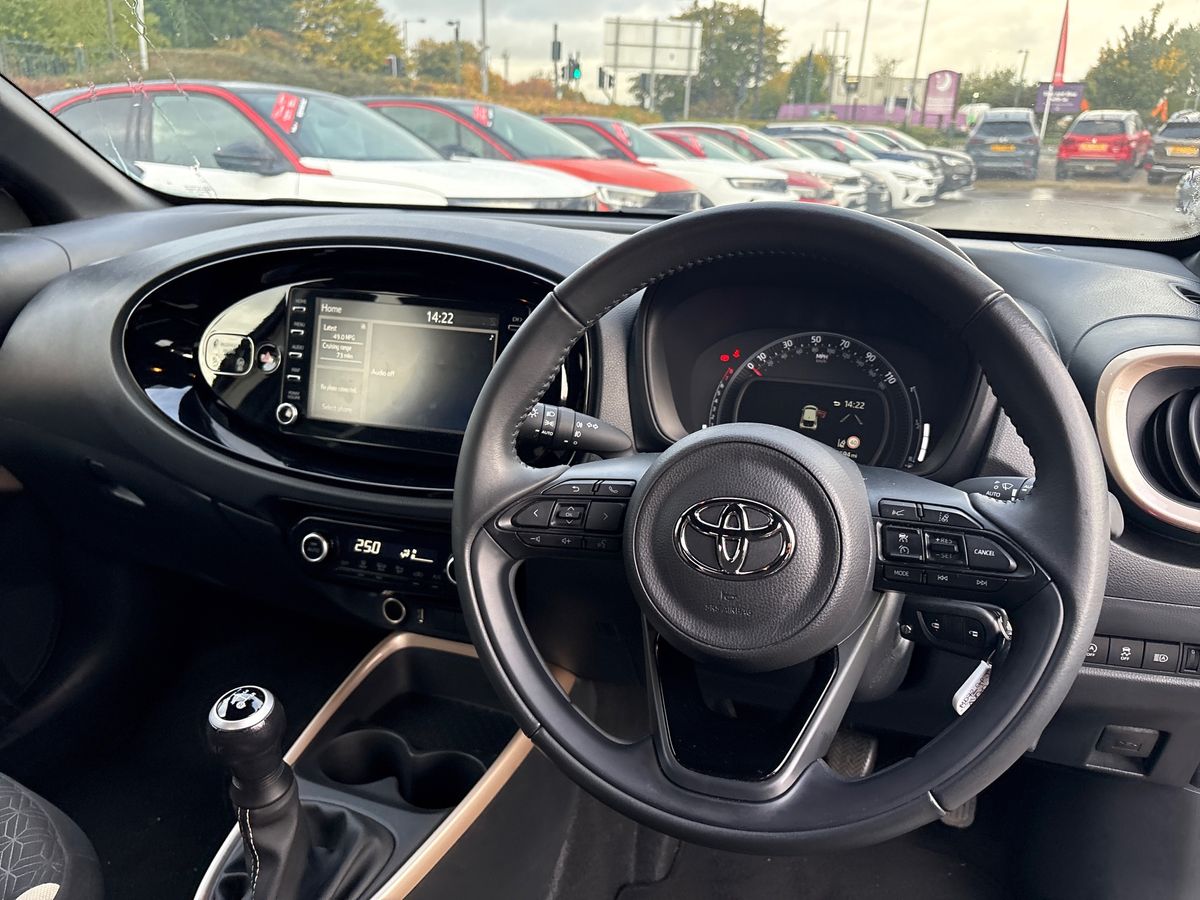 Used Toyota Aygo X 2023 for sale - 76328974: Photo 19