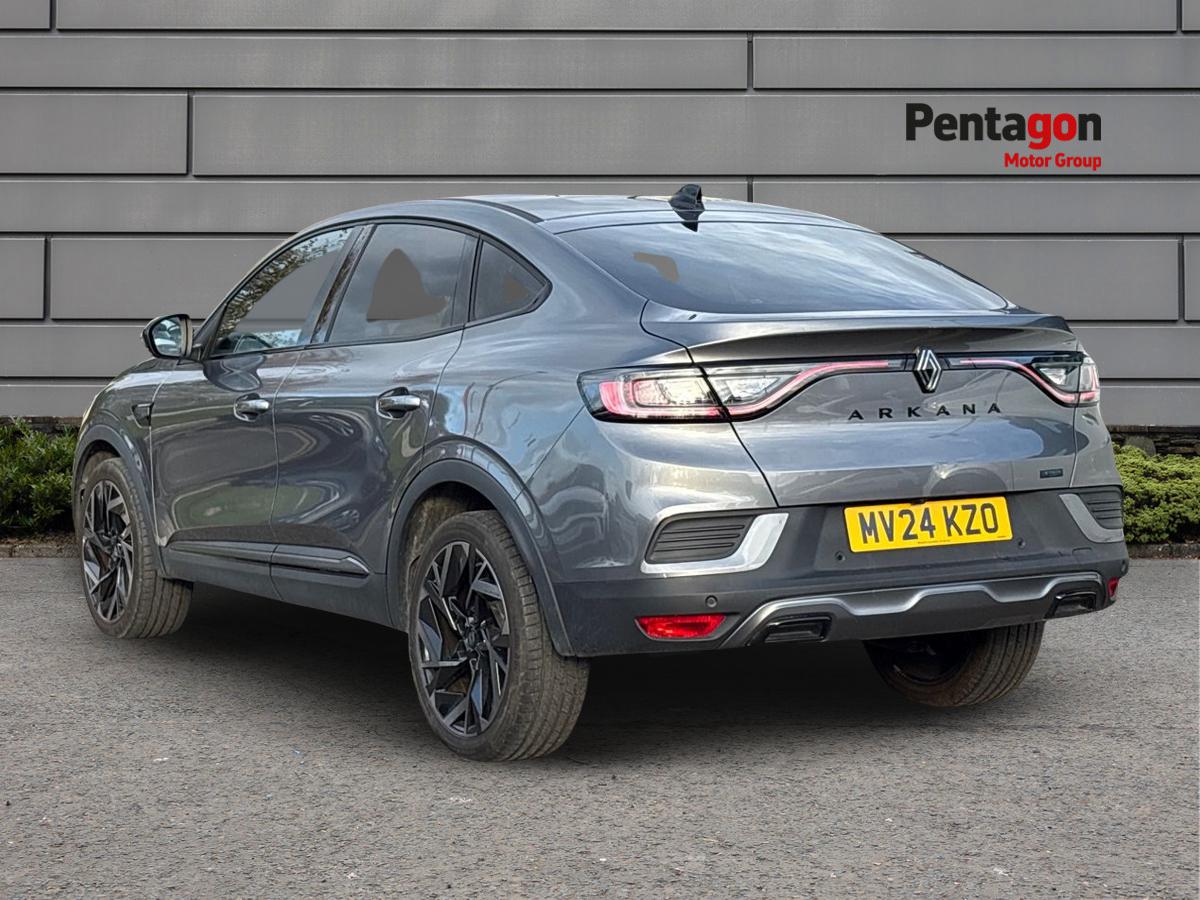 Used Renault Arkana 2024 for sale - 76298206: Photo 2