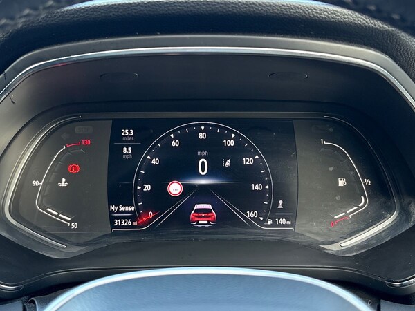 Used Renault Captur 2021 for sale - 76106732: Photo 23