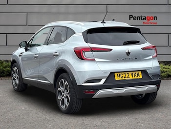 Used Renault Captur 2022 for sale - 75517118: Photo