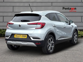 Used Renault Captur 2022 for sale - 75517118: Photo