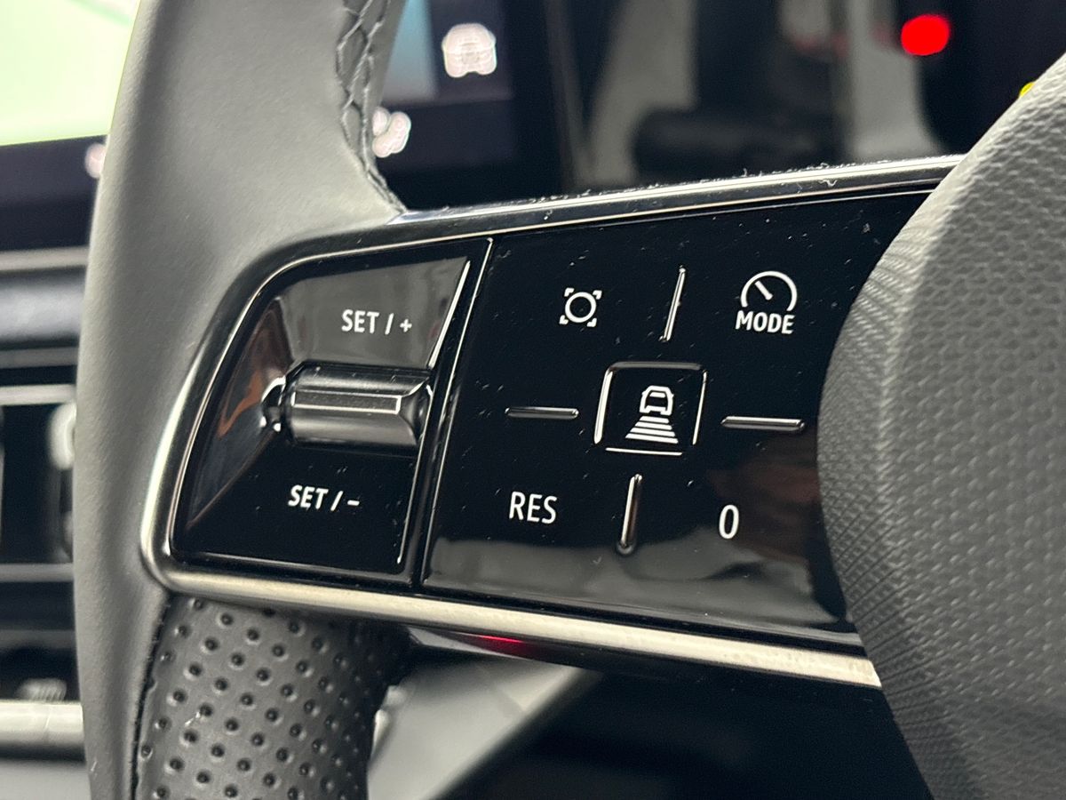 Used Renault 5 2025 for sale - 76310361: Photo 24