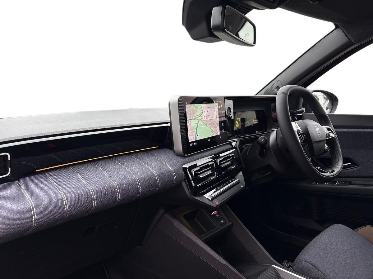 Used Renault 5 2025 for sale - 76310361: Photo 8