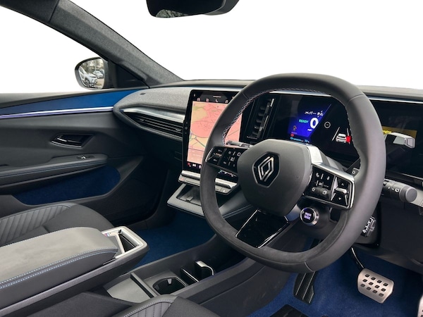 Used Renault Scenic E-Tech 2025 for sale - 73420091: Photo 5