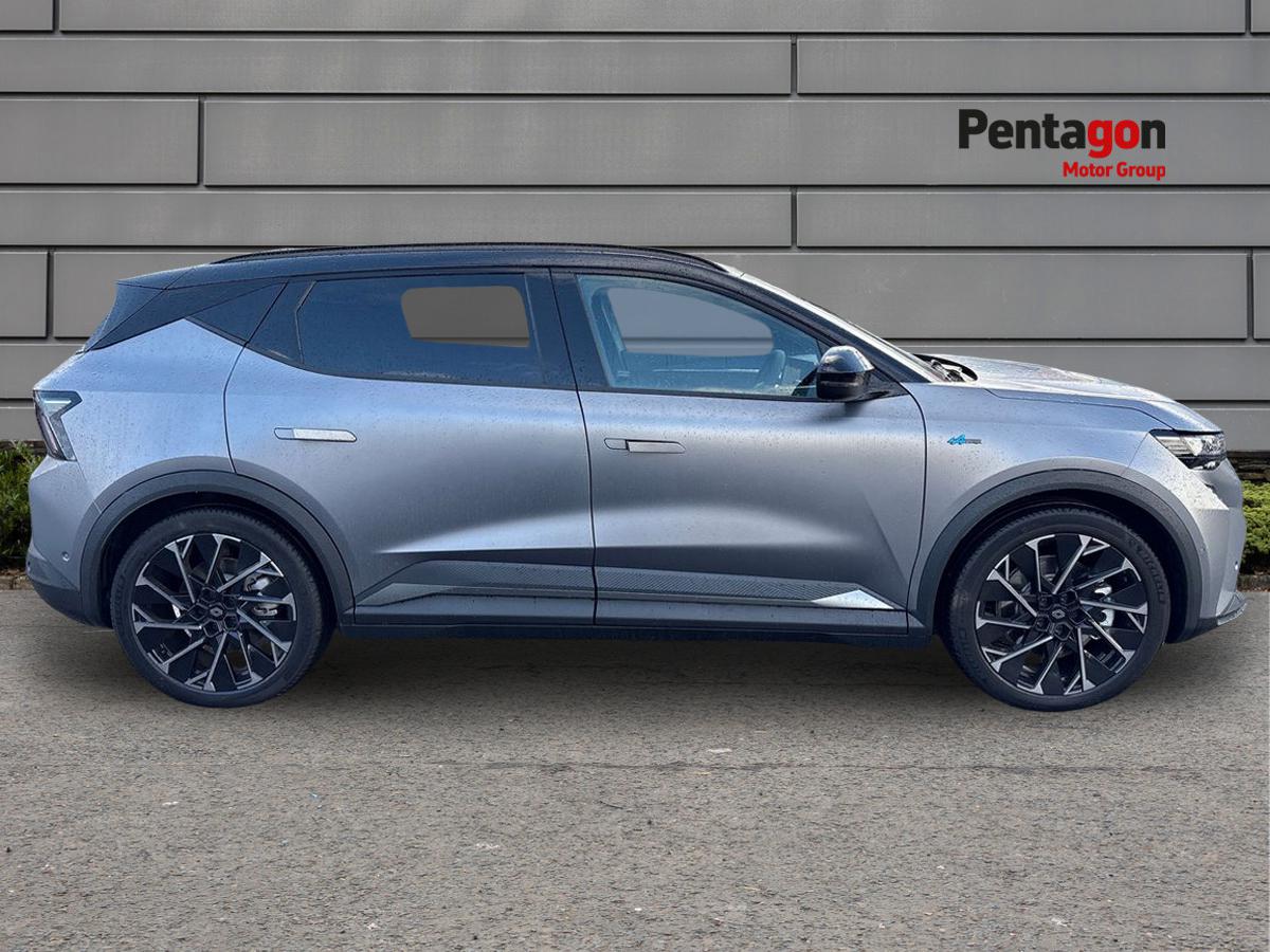 Used Renault Scenic E-Tech 2025 for sale - 76364294: Photo 13