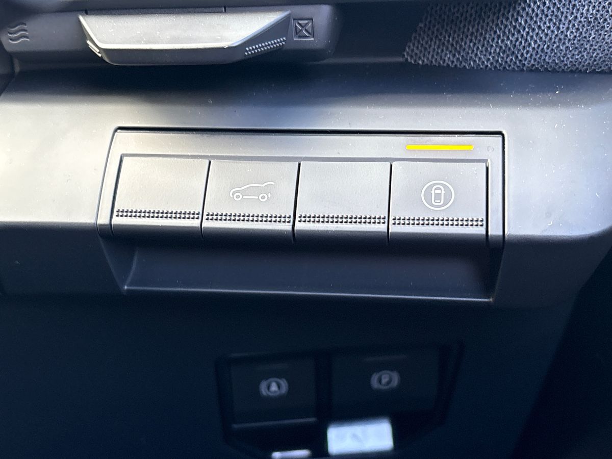 Used Renault Scenic E-Tech 2025 for sale - 76364294: Photo 29