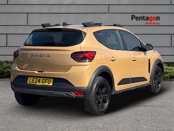Used Dacia Sandero Stepway 2024 for sale - 75504278: Photo