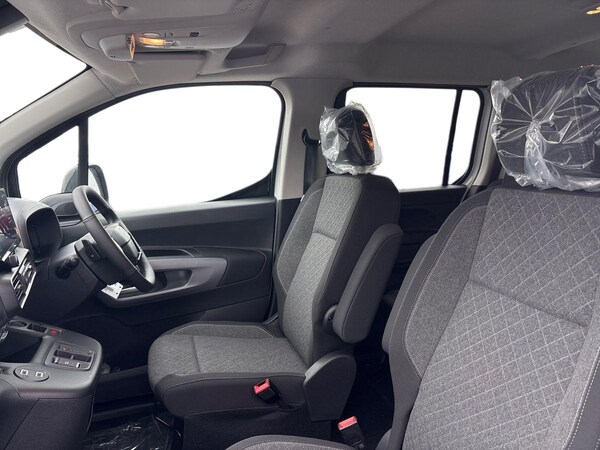 Used Vauxhall Combo Life Electric 2025 for sale - 76169863: Photo 10