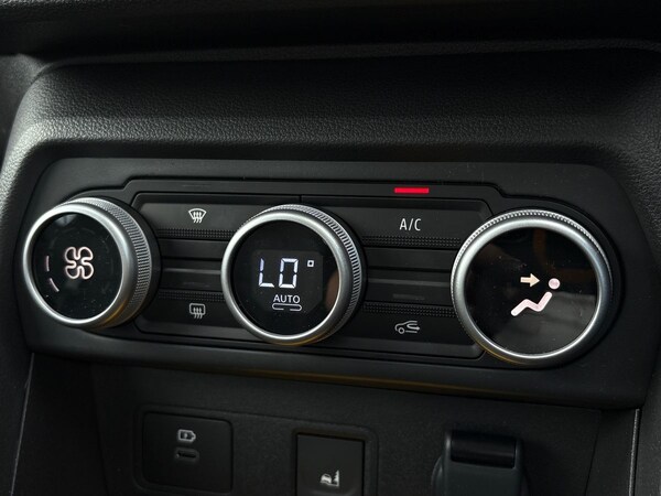 Used Dacia Sandero Stepway 2025 for sale - 75208353: Photo 28