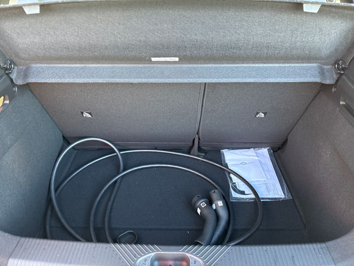 Used Renault 5 E-Tech electric 2026 for sale - 77149154: Photo 11