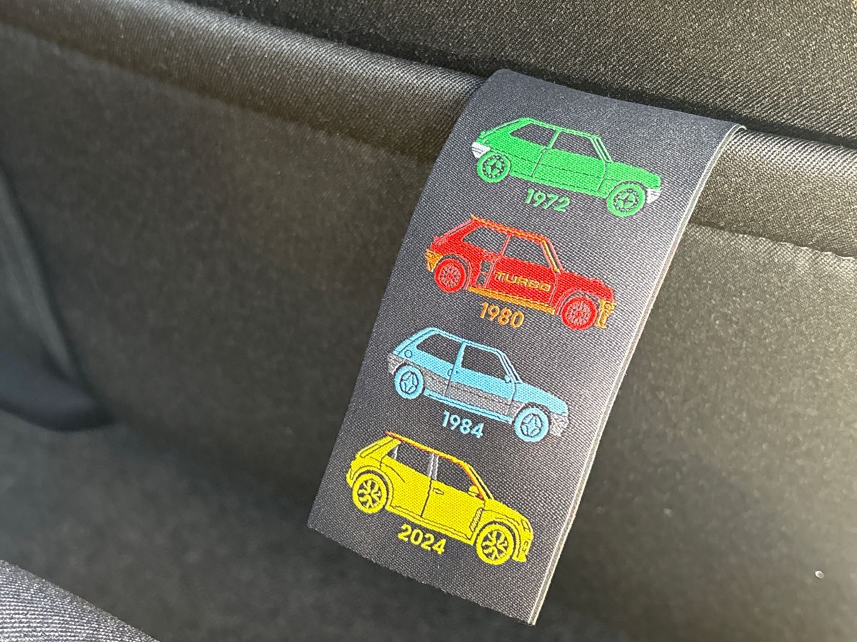 Used Renault 5 E-Tech electric 2026 for sale - 77149154: Photo 20