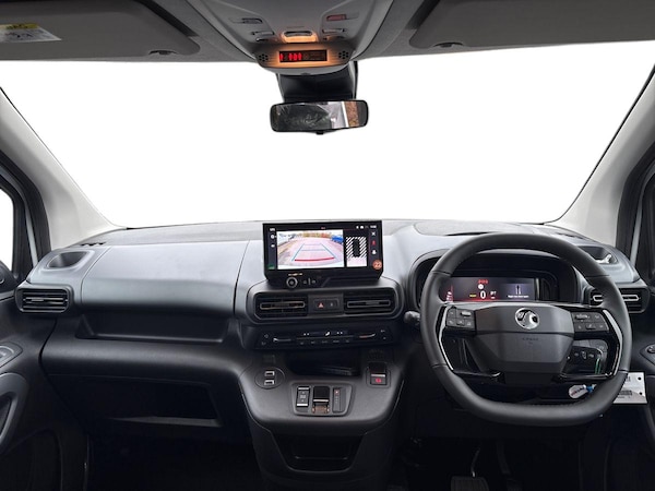Used Vauxhall Combo Life Electric 2025 for sale - 76169870: Photo 8