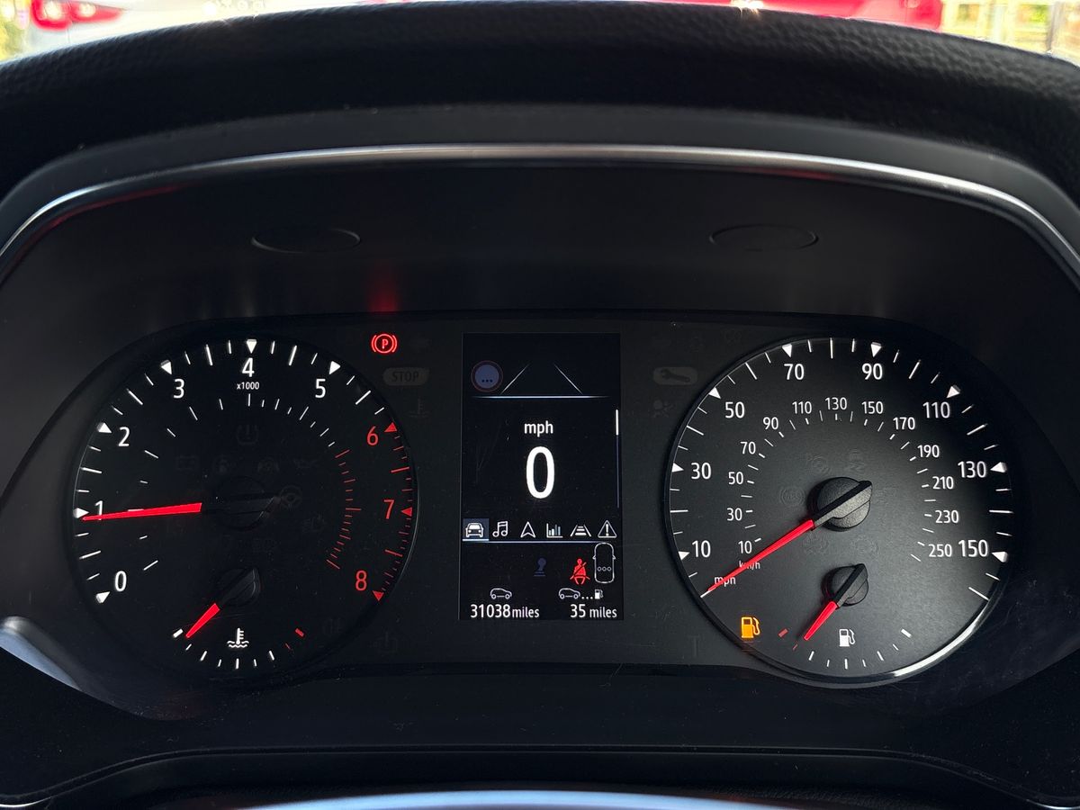 Used Renault Captur 2021 for sale - 76435958: Photo 24