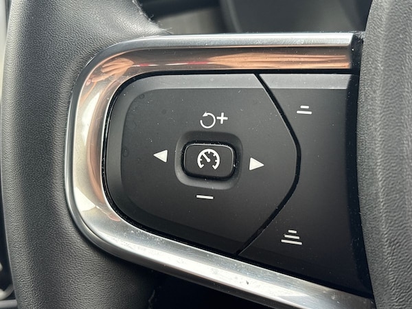 Used Volvo XC40 2021 for sale - 75661080: Photo 21
