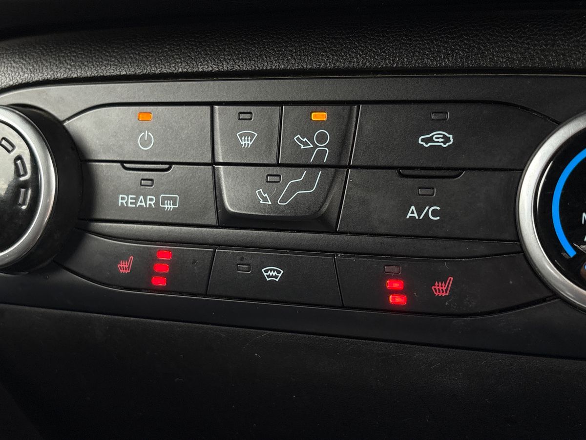 Used Ford Fiesta Van 2019 for sale - 76243420: Photo 27
