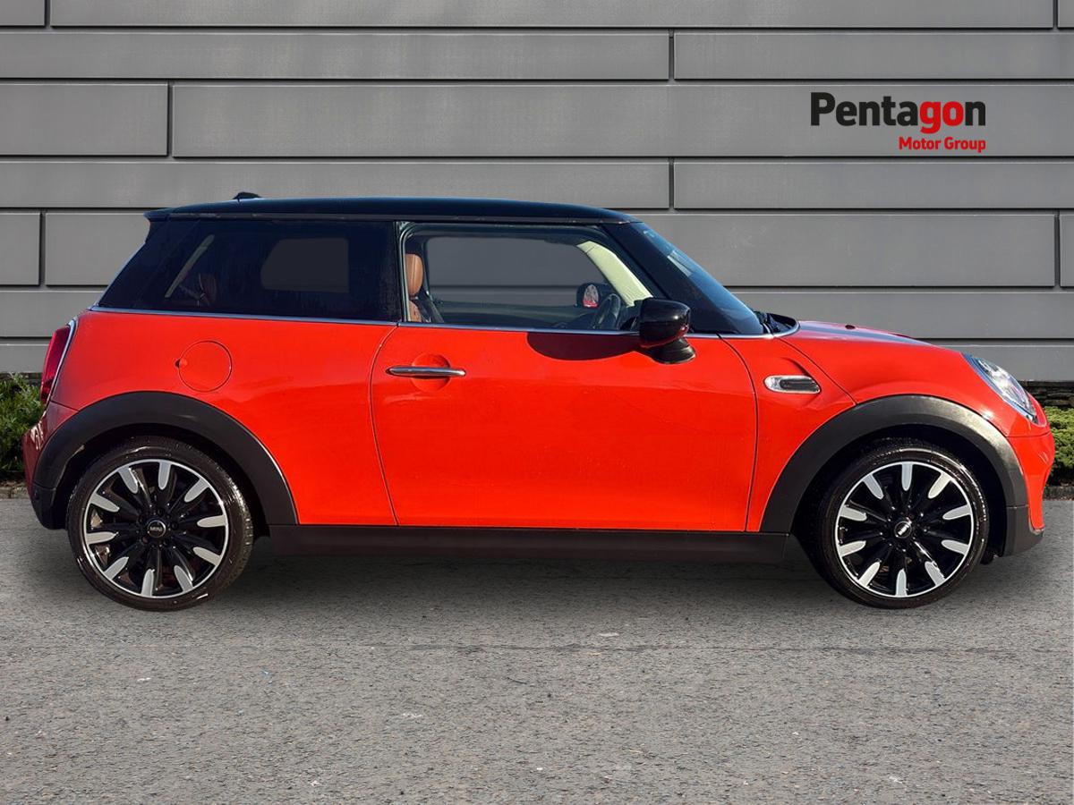 Used MINI Hatch 2020 for sale - 76686986: Photo 13