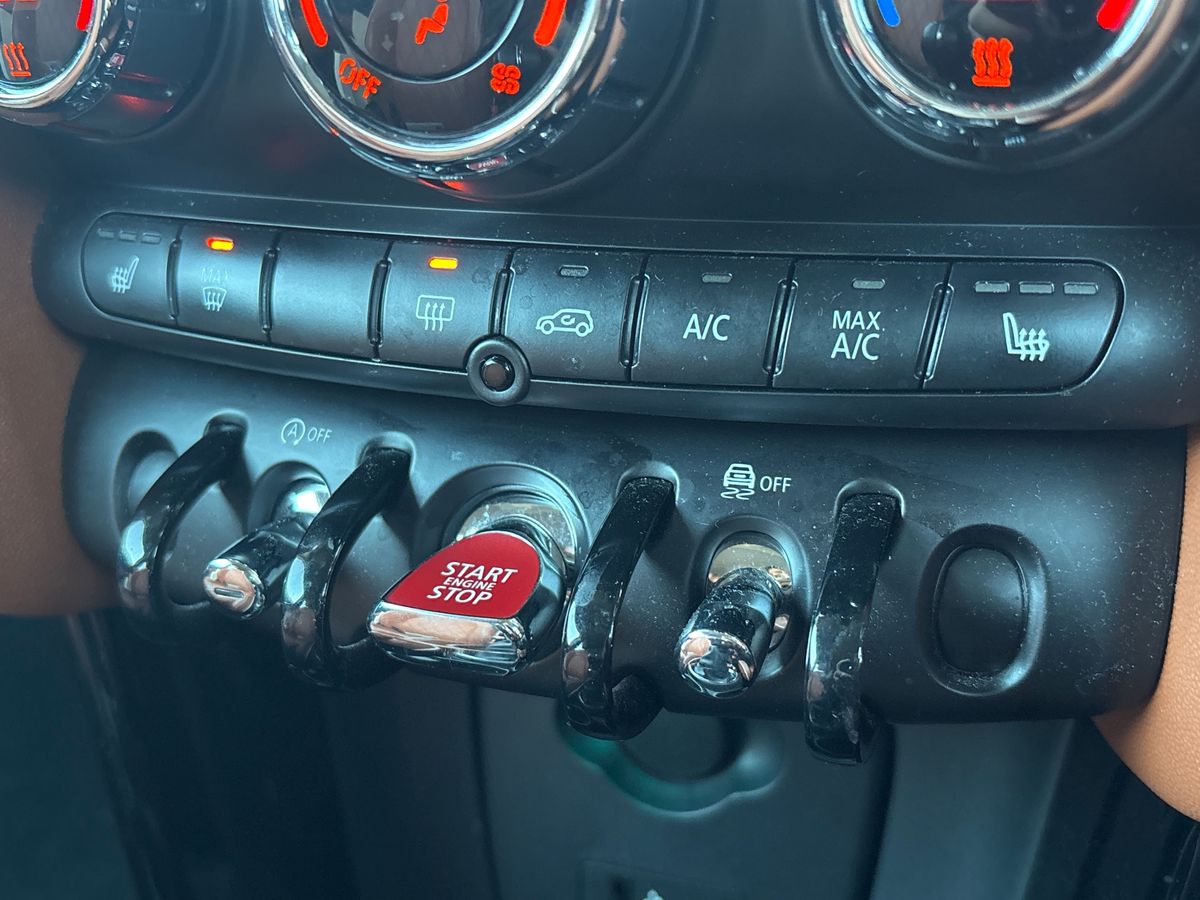 Used MINI Hatch 2020 for sale - 76686986: Photo 27