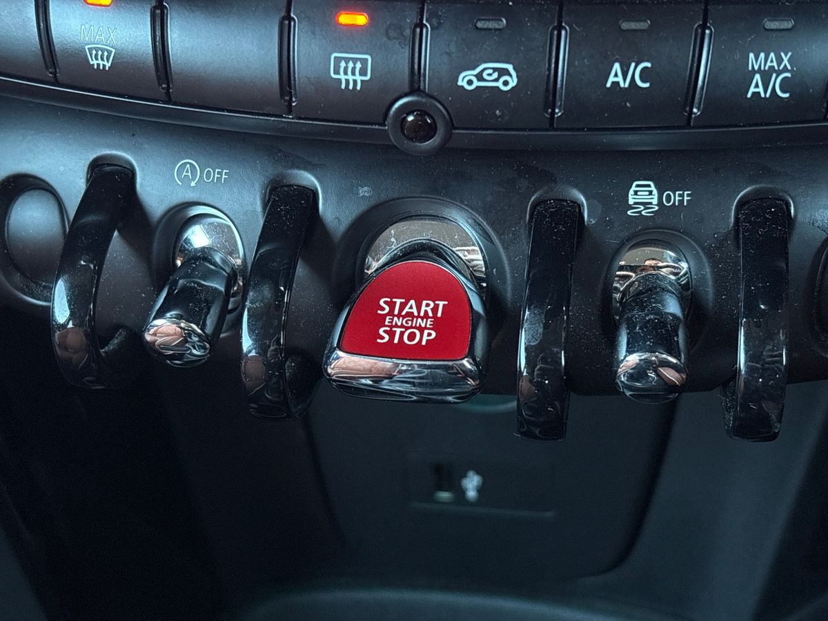 Used MINI Hatch 2020 for sale - 76686986: Photo 28