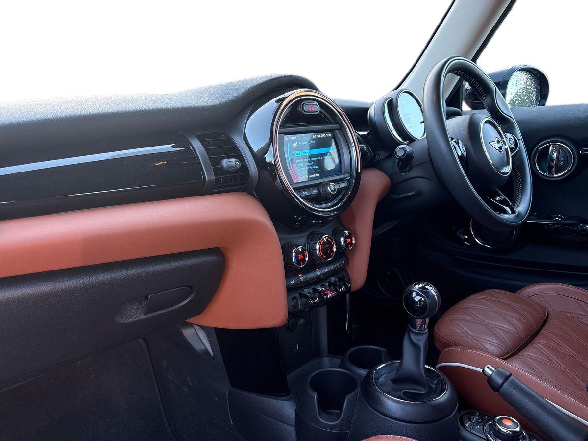 Used MINI Hatch 2020 for sale - 76686986: Photo 8