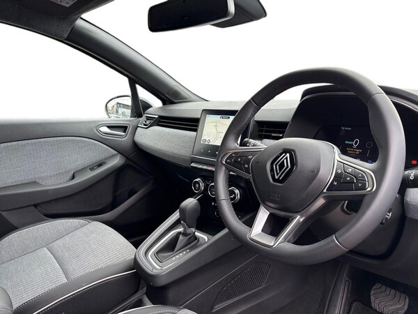 Used Renault Clio 2024 for sale - 75574714: Photo 5