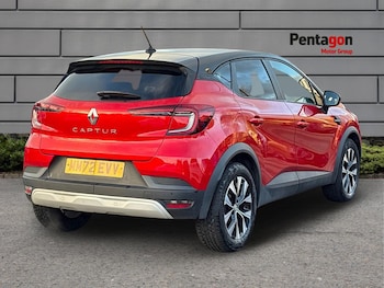 Used Renault Captur 2022 for sale - 76718582: Photo
