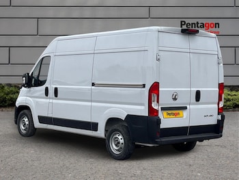 Used Vauxhall Movano 2024 for sale - 76532036: Photo