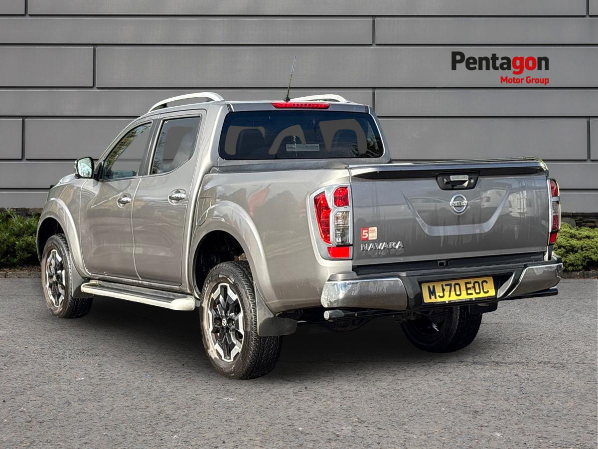 Used Nissan Navara 2020 for sale - 76373508: Photo 2