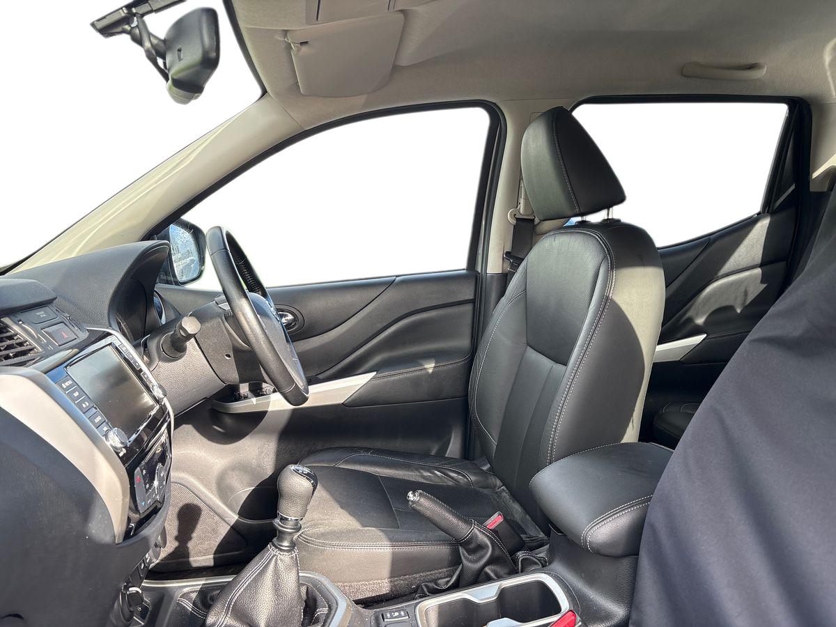 Used Nissan Navara 2020 for sale - 76373508: Photo 9