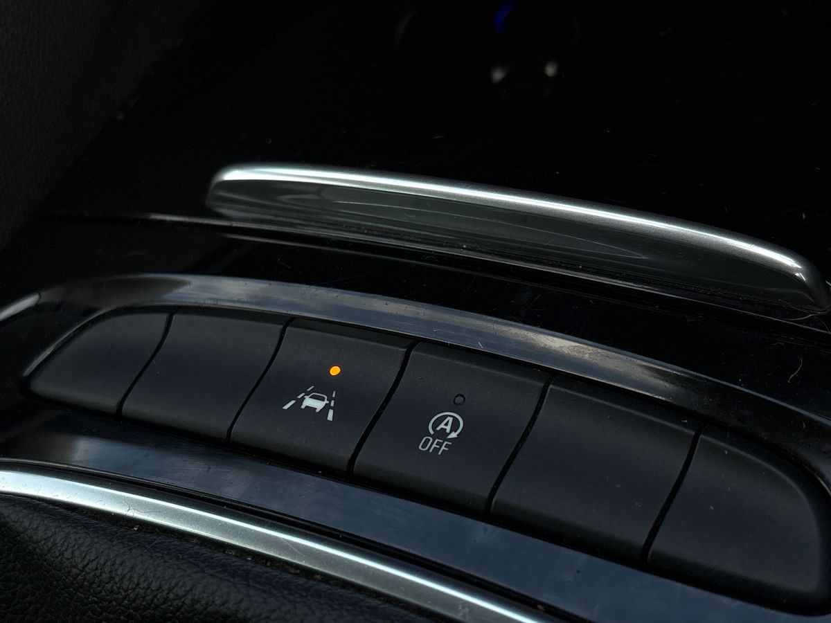 Used Vauxhall Insignia 2017 for sale - 76705312: Photo 26