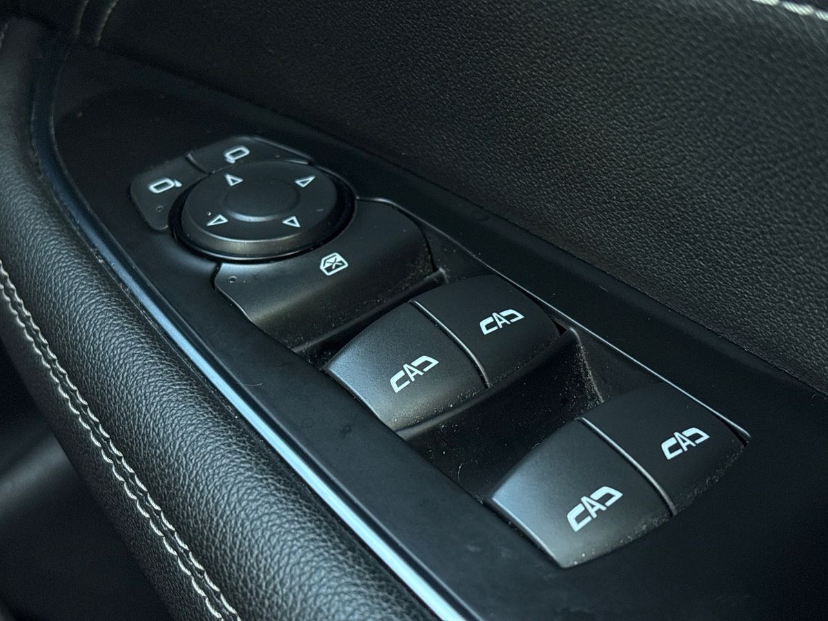 Used Vauxhall Insignia 2017 for sale - 76705312: Photo 28