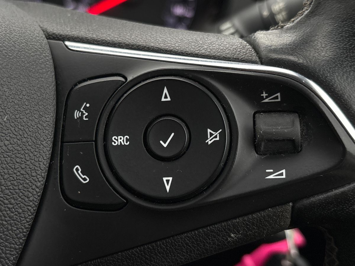 Used Vauxhall Crossland 2021 for sale - 76401537: Photo 21