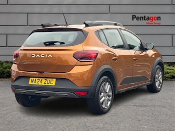 Used Dacia Sandero Stepway 2024 for sale - 76148741: Photo 4
