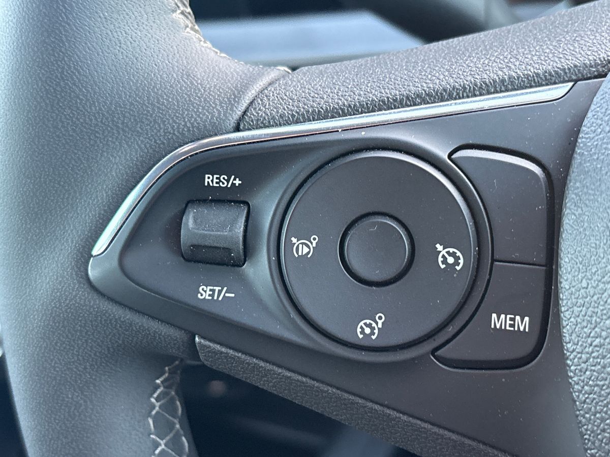 Used Vauxhall Mokka Electric 2024 for sale - 76576371: Photo 21