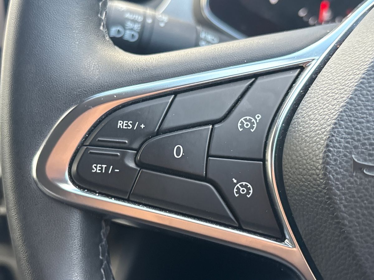 Used Renault Captur 2022 for sale - 76344673: Photo 21