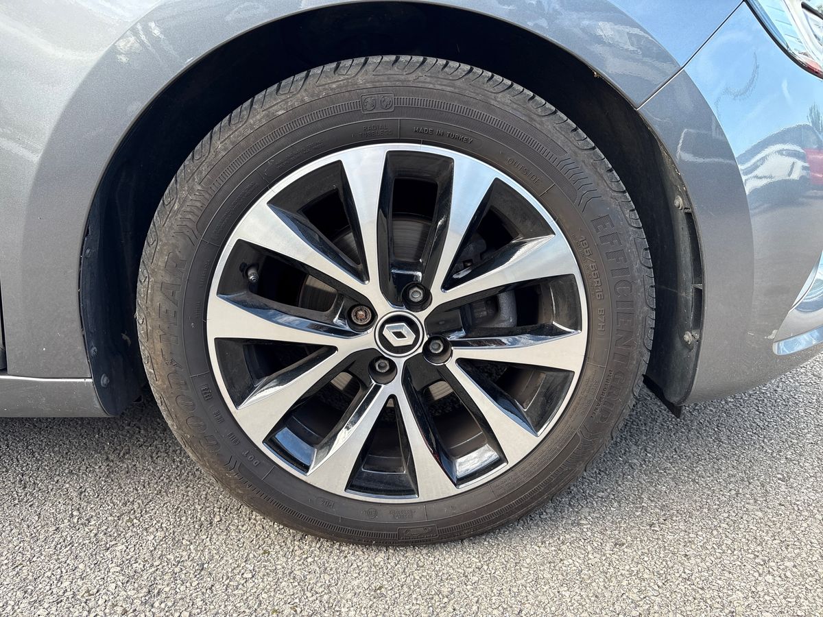 Used Renault Clio 2023 for sale - 76186091: Photo 17