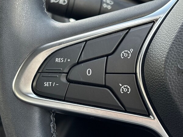 Used Renault Clio 2023 for sale - 76186091: Photo 21