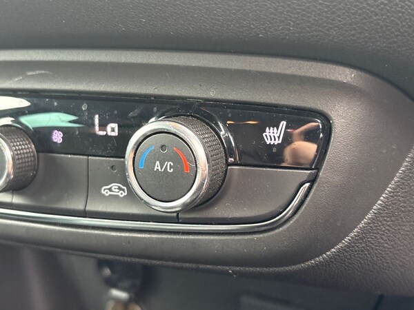 Used Vauxhall Crossland 2021 for sale - 75517070: Photo 28