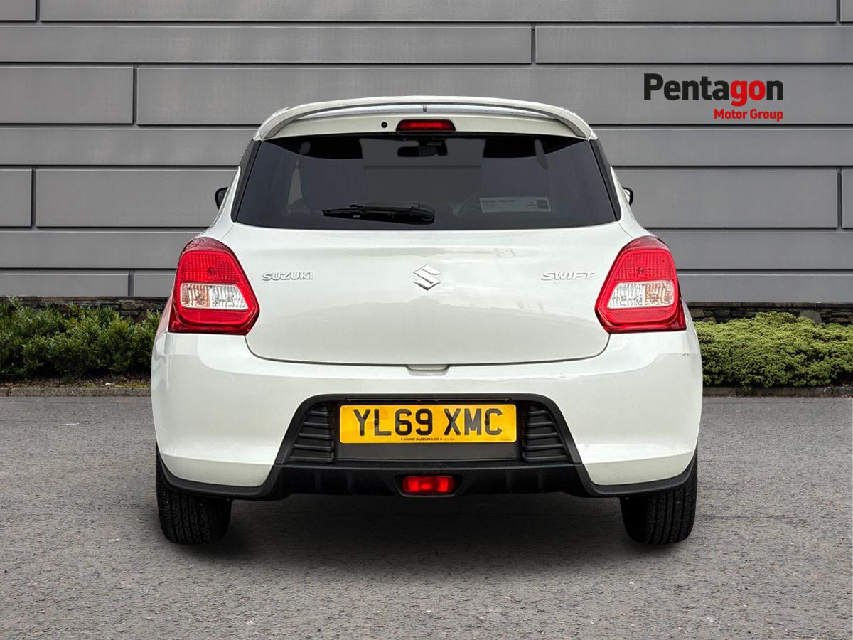 Used Suzuki Swift 2020 for sale - 76077031: Photo 16