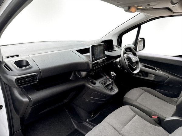 Used Peugeot Partner 2019 for sale - 76009440: Photo 12