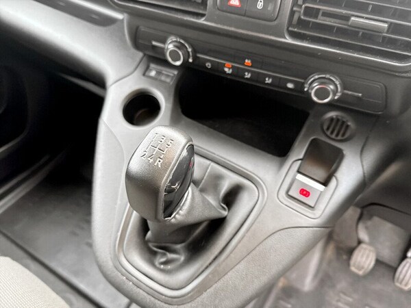 Used Peugeot Partner 2019 for sale - 76009440: Photo 18