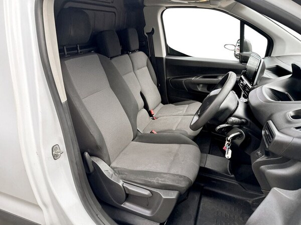 Used Peugeot Partner 2019 for sale - 76009440: Photo 29
