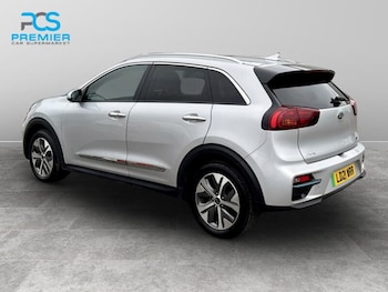 Used Kia Niro 2021 for sale - 79009999: Photo