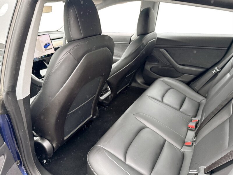 Used Tesla Model 3 2020 for sale - 76686794: Photo 13