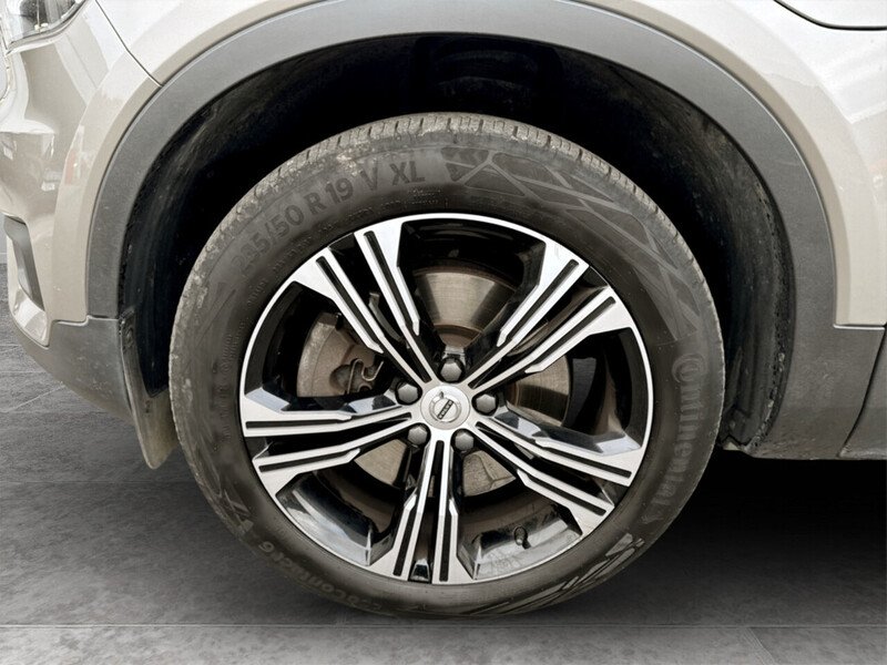 Used Volvo XC40 2021 for sale - 76329374: Photo 28